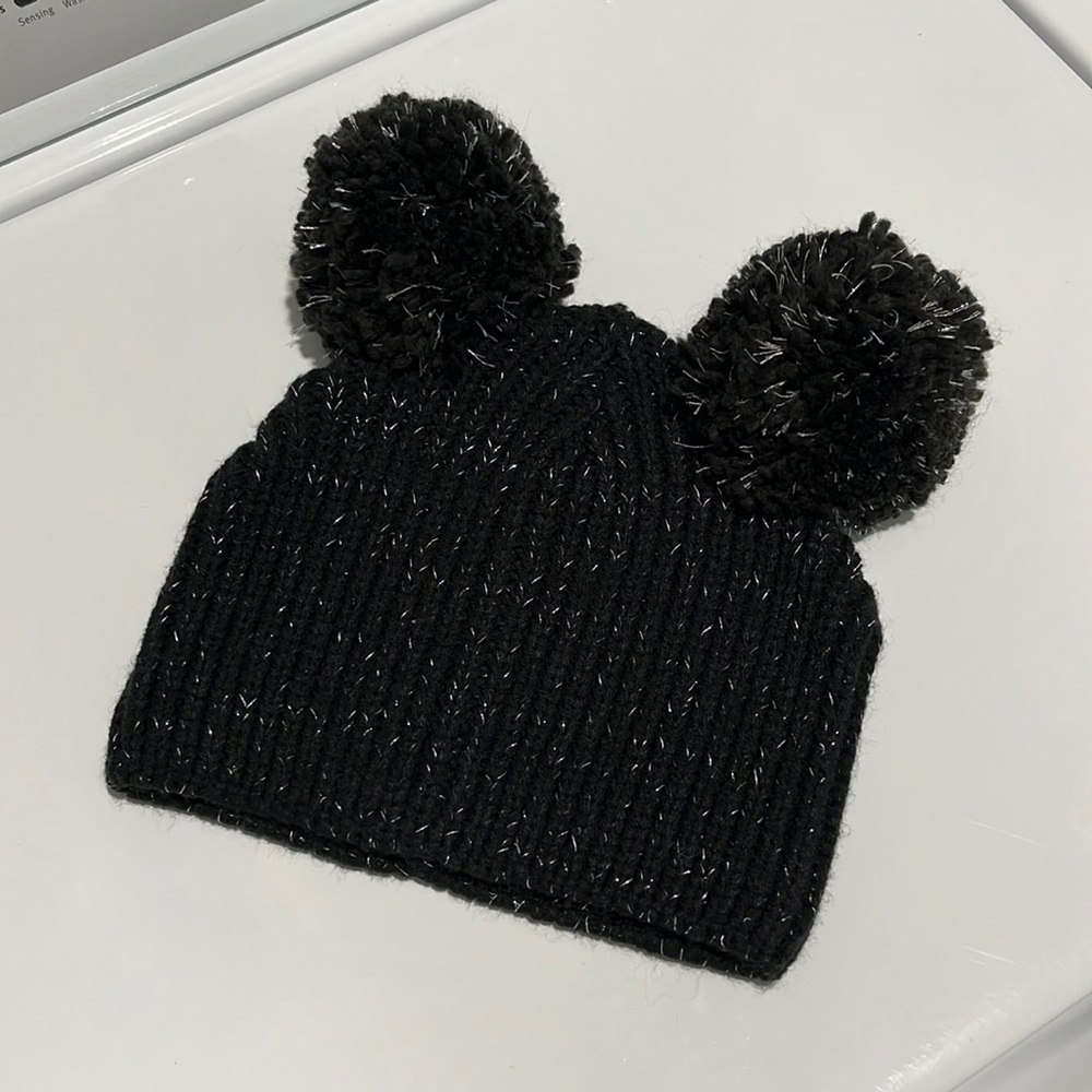 Knitted Cap with Pom Pom